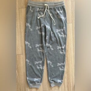 American Eagle Outfitters Gray Camo Joggers